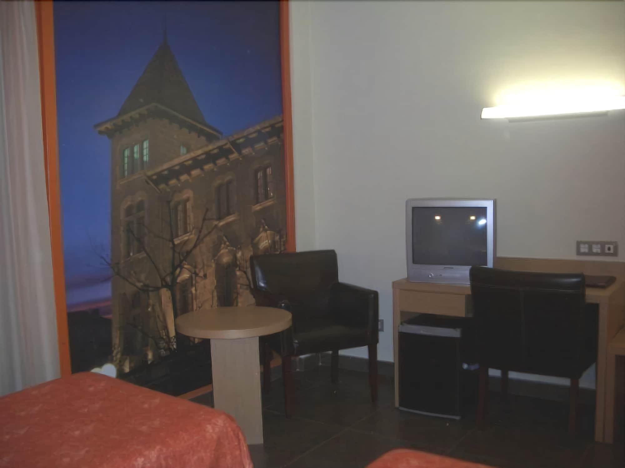 Hotel Pere III El Gran Vilafranca del Penedès Esterno foto