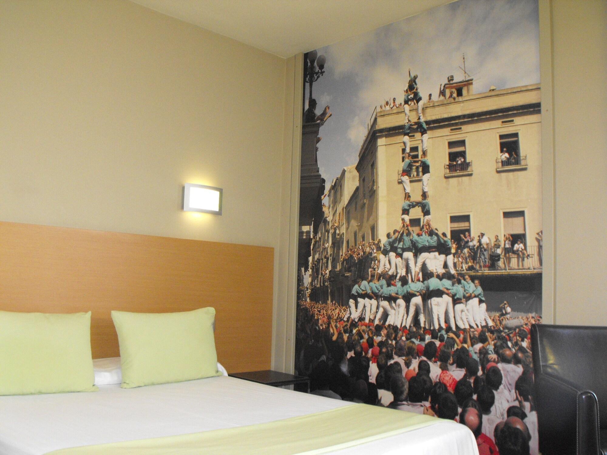 Hotel Pere III El Gran Vilafranca del Penedès Esterno foto
