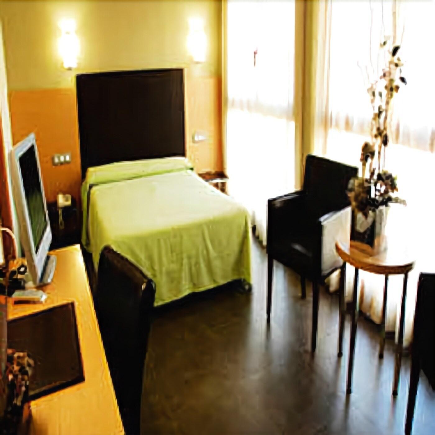 Hotel Pere III El Gran Vilafranca del Penedès Esterno foto