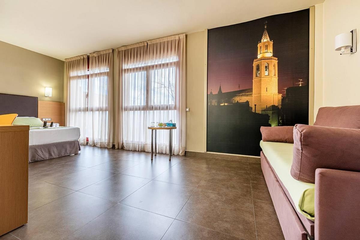 Hotel Pere III El Gran Vilafranca del Penedès Esterno foto